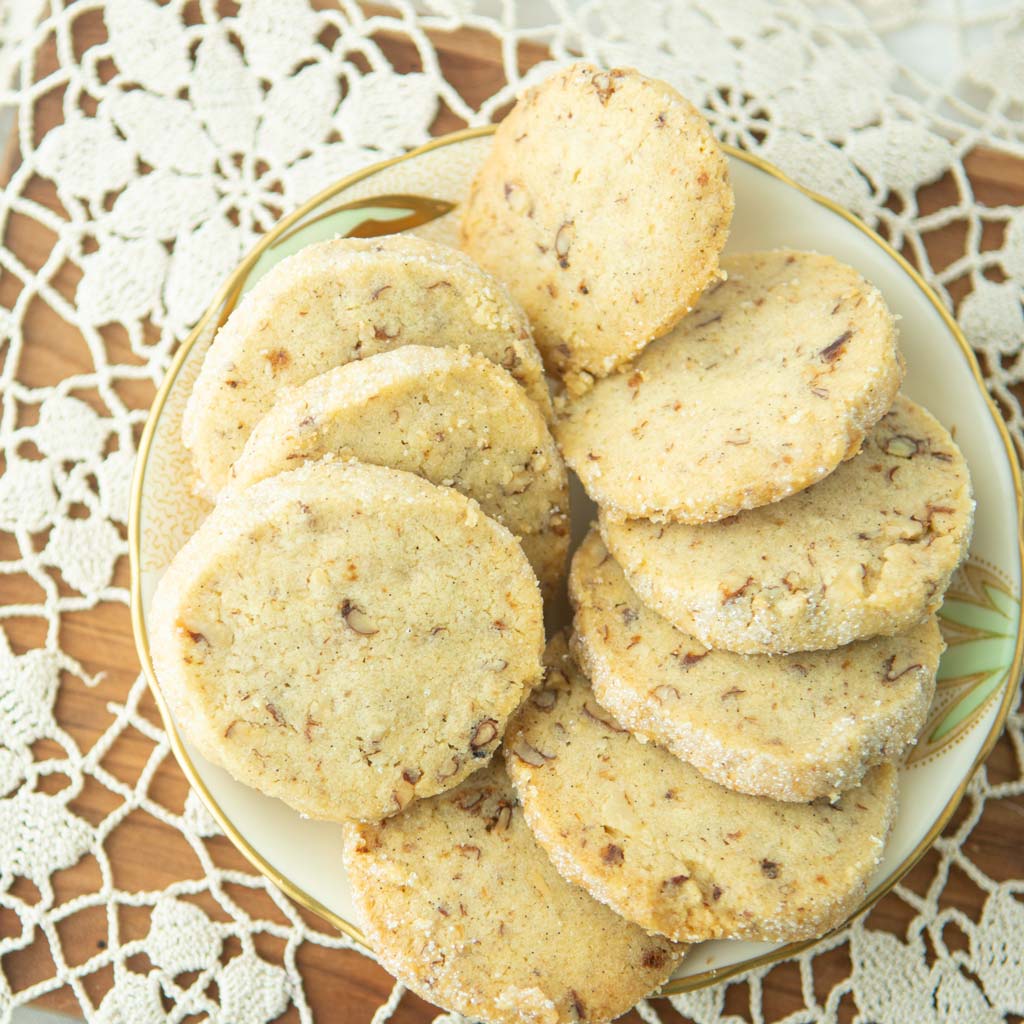 pecan sandies cookies on plate